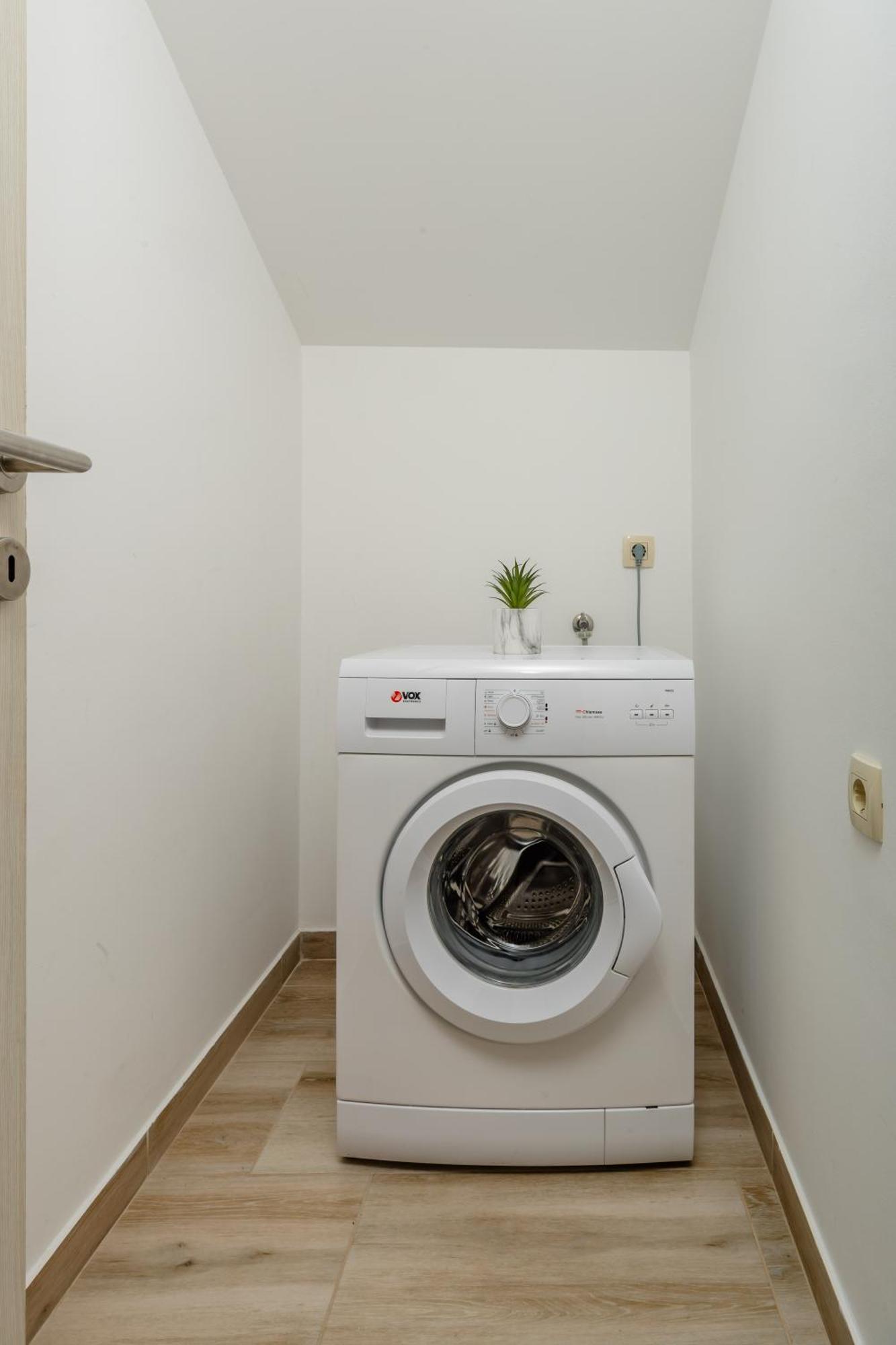 Arvala Apartments Μπούντβα Δωμάτιο φωτογραφία