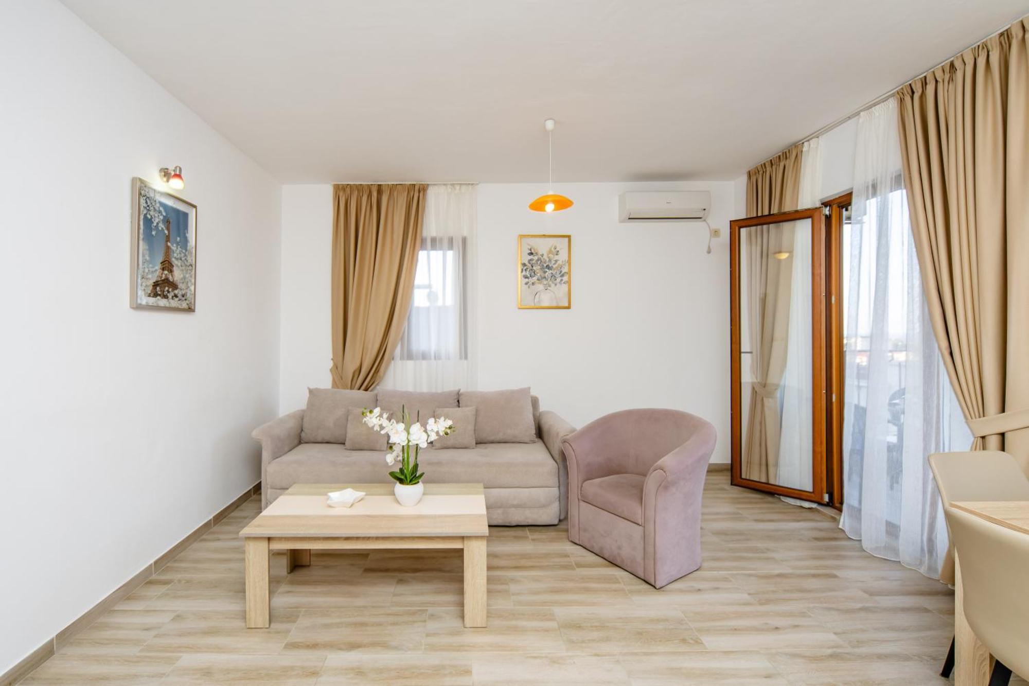 Arvala Apartments Μπούντβα Δωμάτιο φωτογραφία