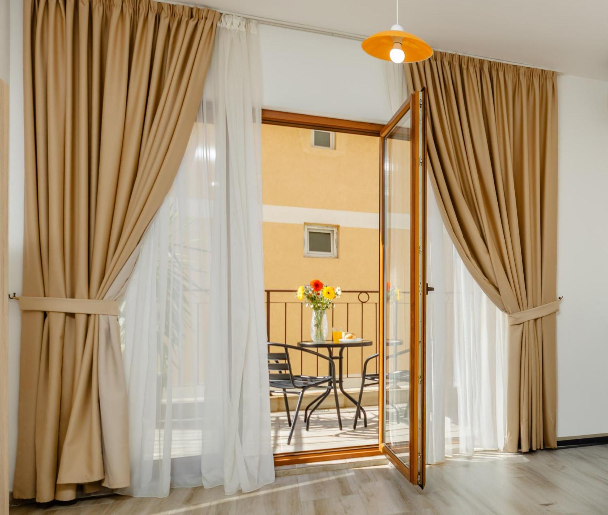 Arvala Apartments Μπούντβα Δωμάτιο φωτογραφία